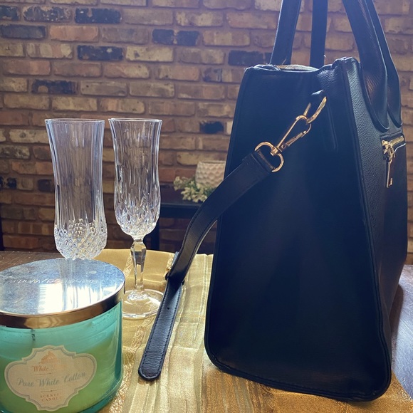 Miztique Black Large Crossbody Bag with Bow - Picture 7 of 11